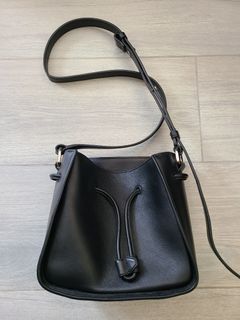 （分類：）位於 。 由 calcalvin 提交（商品編號 1205909321，圖片 1）。簡介： 。