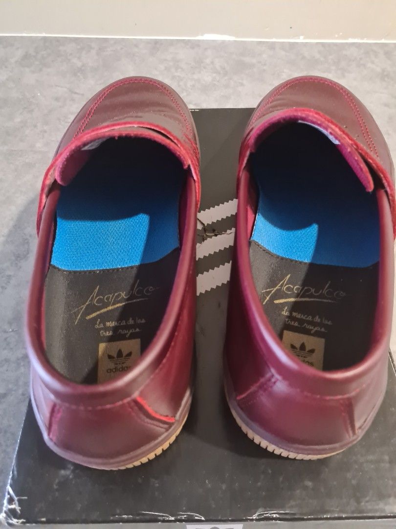 Adidas acapulco burgundy best sale