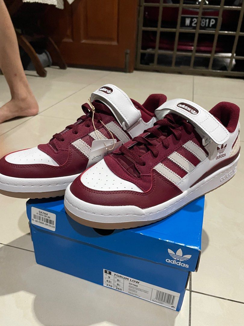 Adidas Forum Low, Men's Fashion, Footwear, Sneakers on Carousell