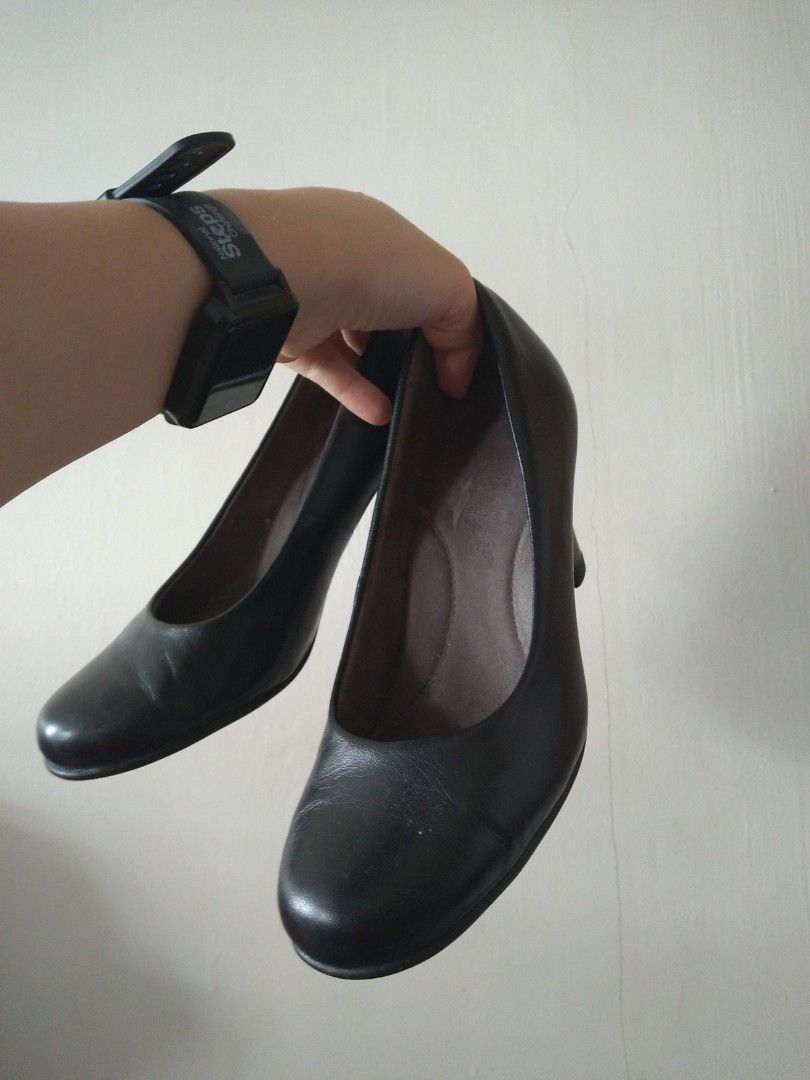 Aerosoles black shoes hot sale