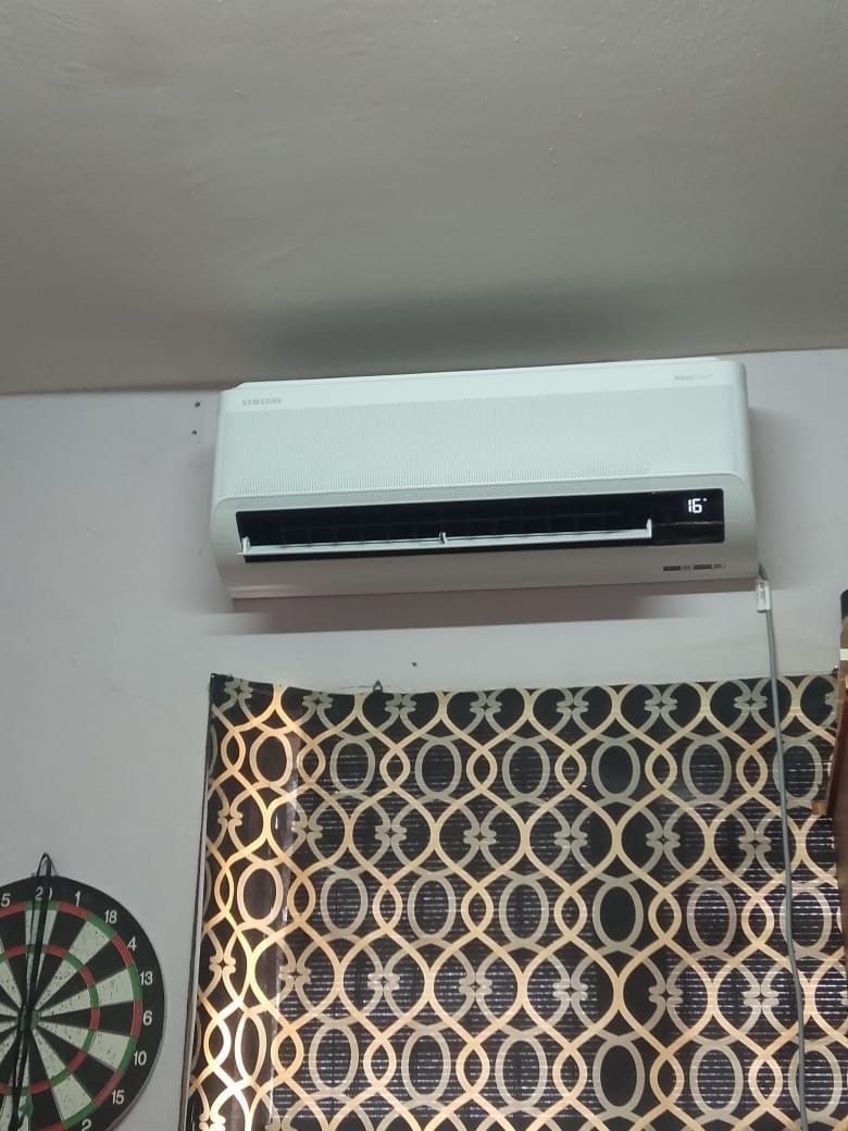 Aircond jimat elektrik!, TV & Home Appliances, Air Conditioners