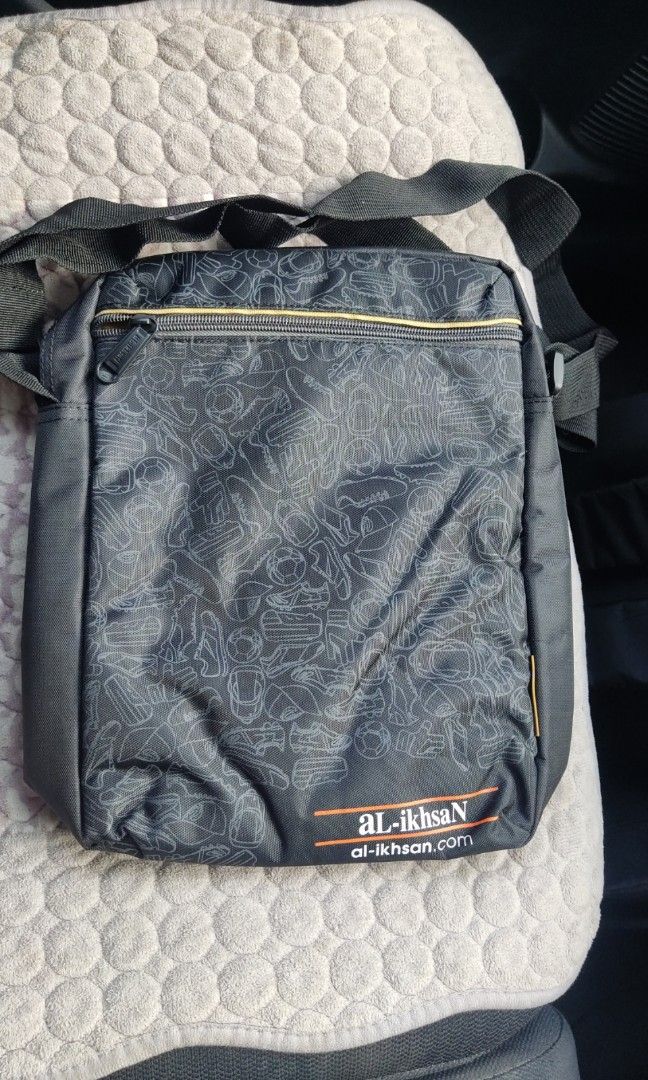 Al ikhsan sling 2024 bag