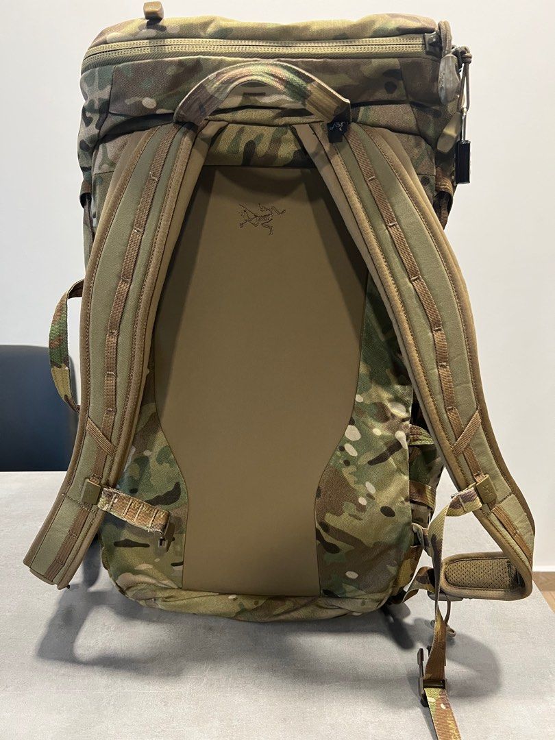 Arcteryx top khard 45