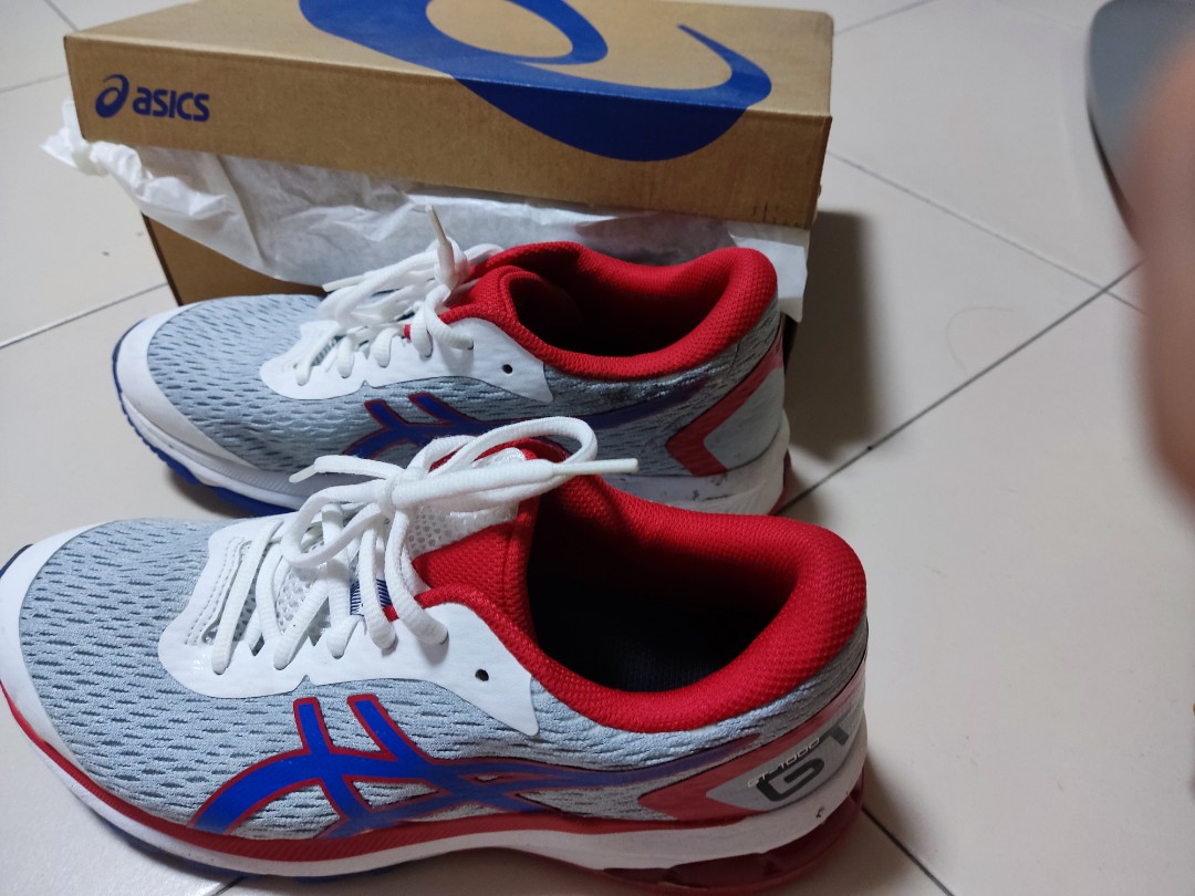 Diacrítico Hazme plato ASICS GT 1000 Duomax Sports Shoes, Men's Fashion, Footwear, Sneakers on  Carousell