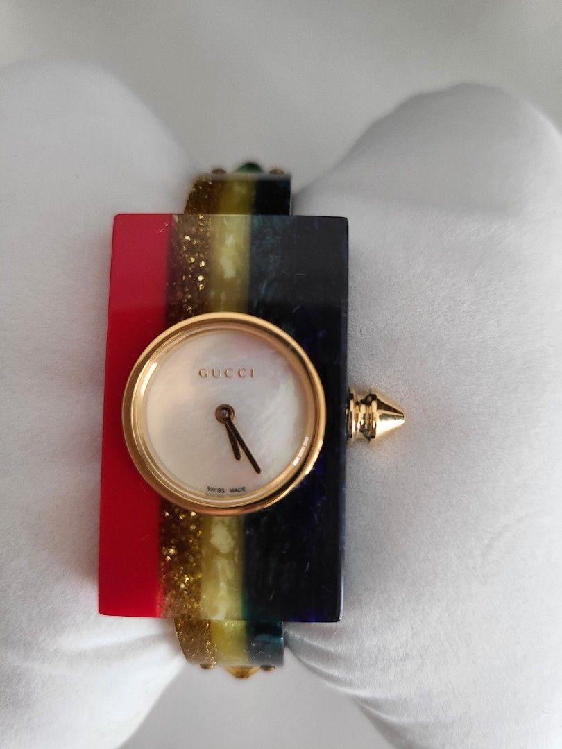 Rainbow sale gucci watch