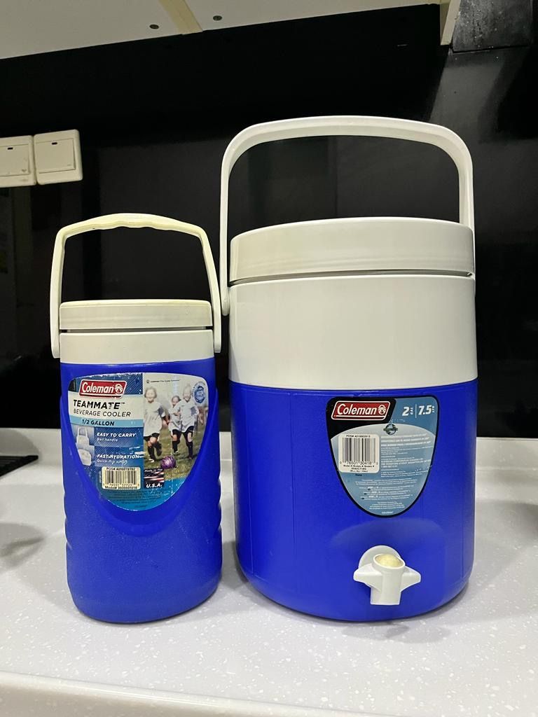 BEVERAGE COOLER / DRINKS CHILLER / SPORTS COOLER, Sports Equipment