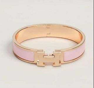 (Category: ) located in . Submitted by poshgallery (Listing ID 1206035994, Image 1). Description: .