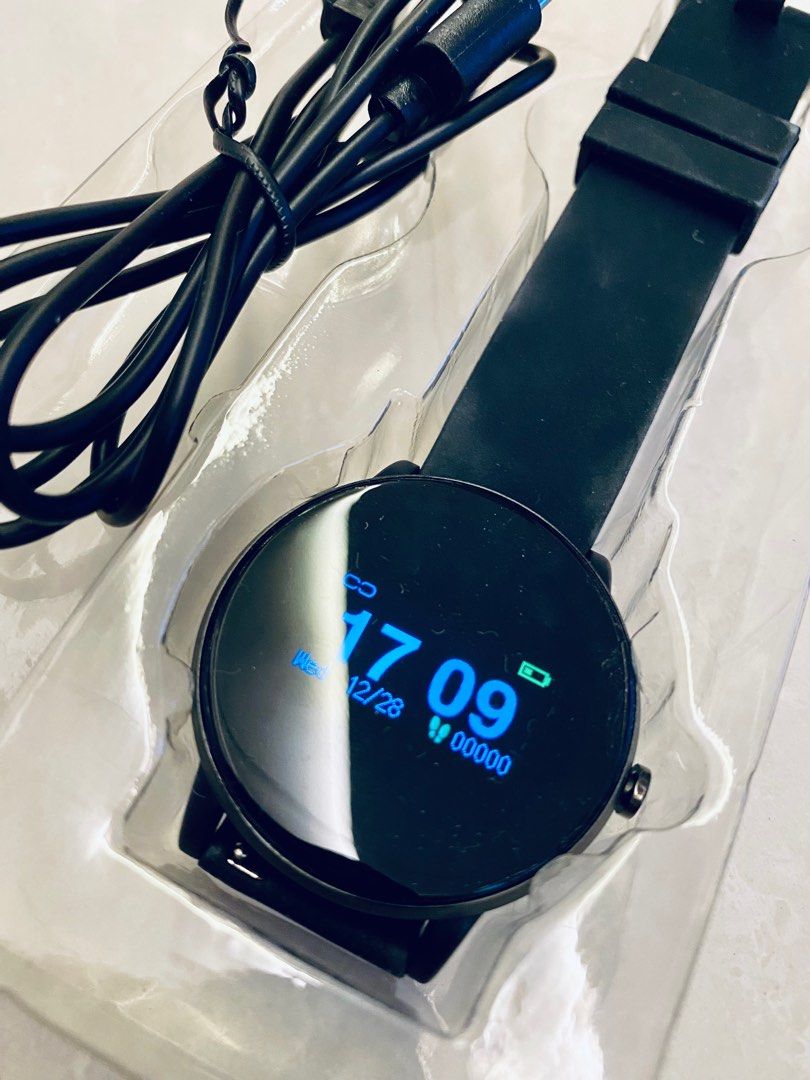 Brand new Oaxis OMNIWATCH Smart watch, Mobile Phones & Gadgets