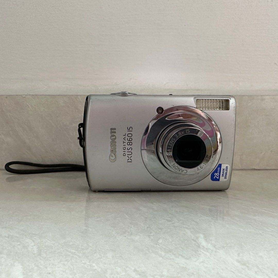 Canon IXUS 860 IS / PowerShot SD870 IS 8MP Digital Camera
