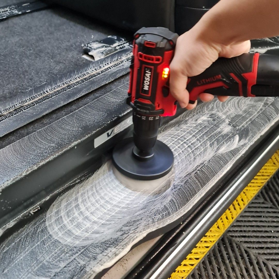 Car Polish Interior Grooming, Car Polishing, Car wash, Fumigation