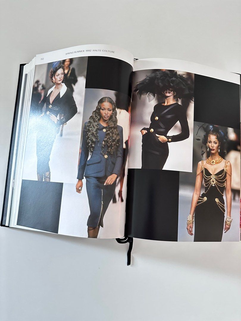 Chanel Catwalk - Coffee Table Book