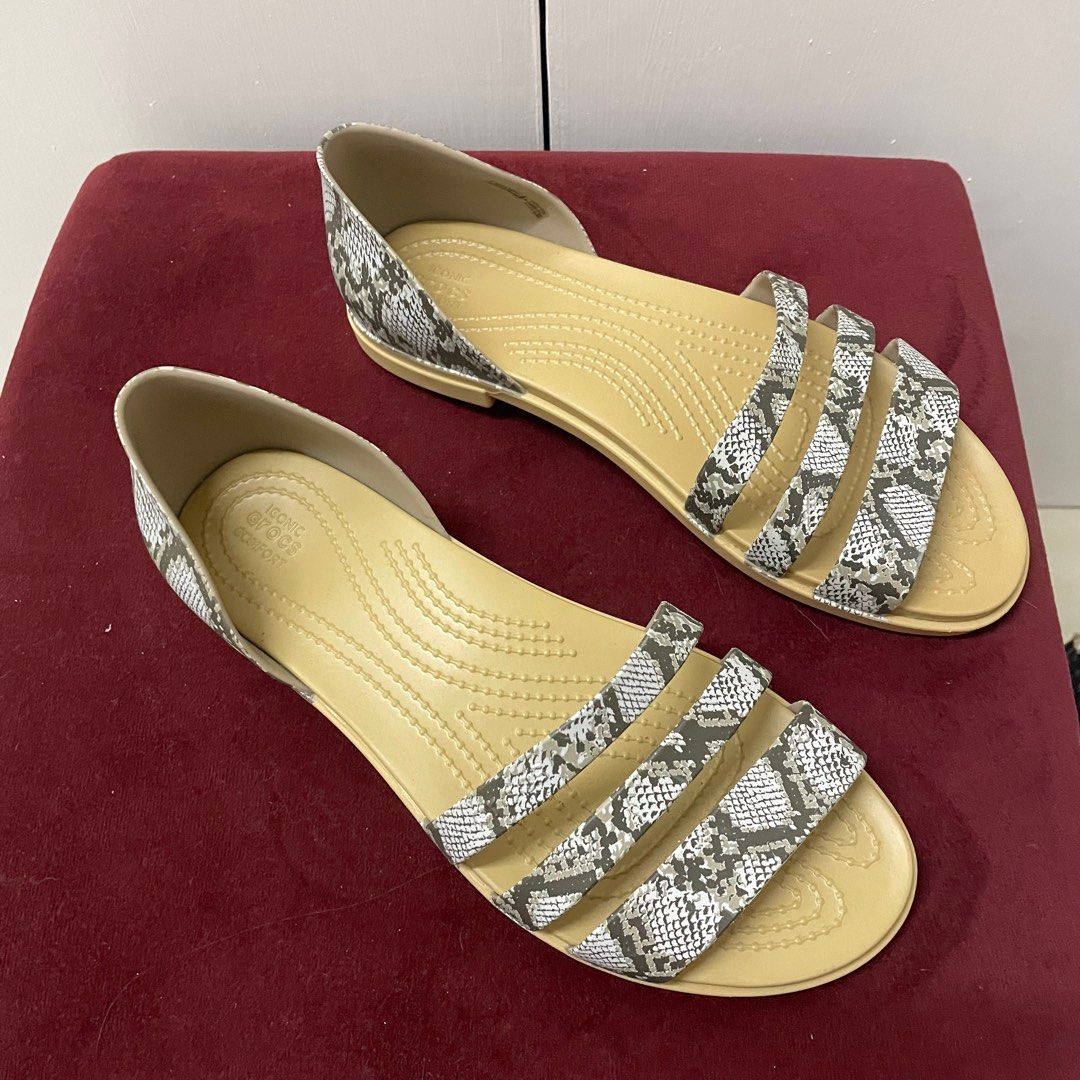 snakeskin print crocs