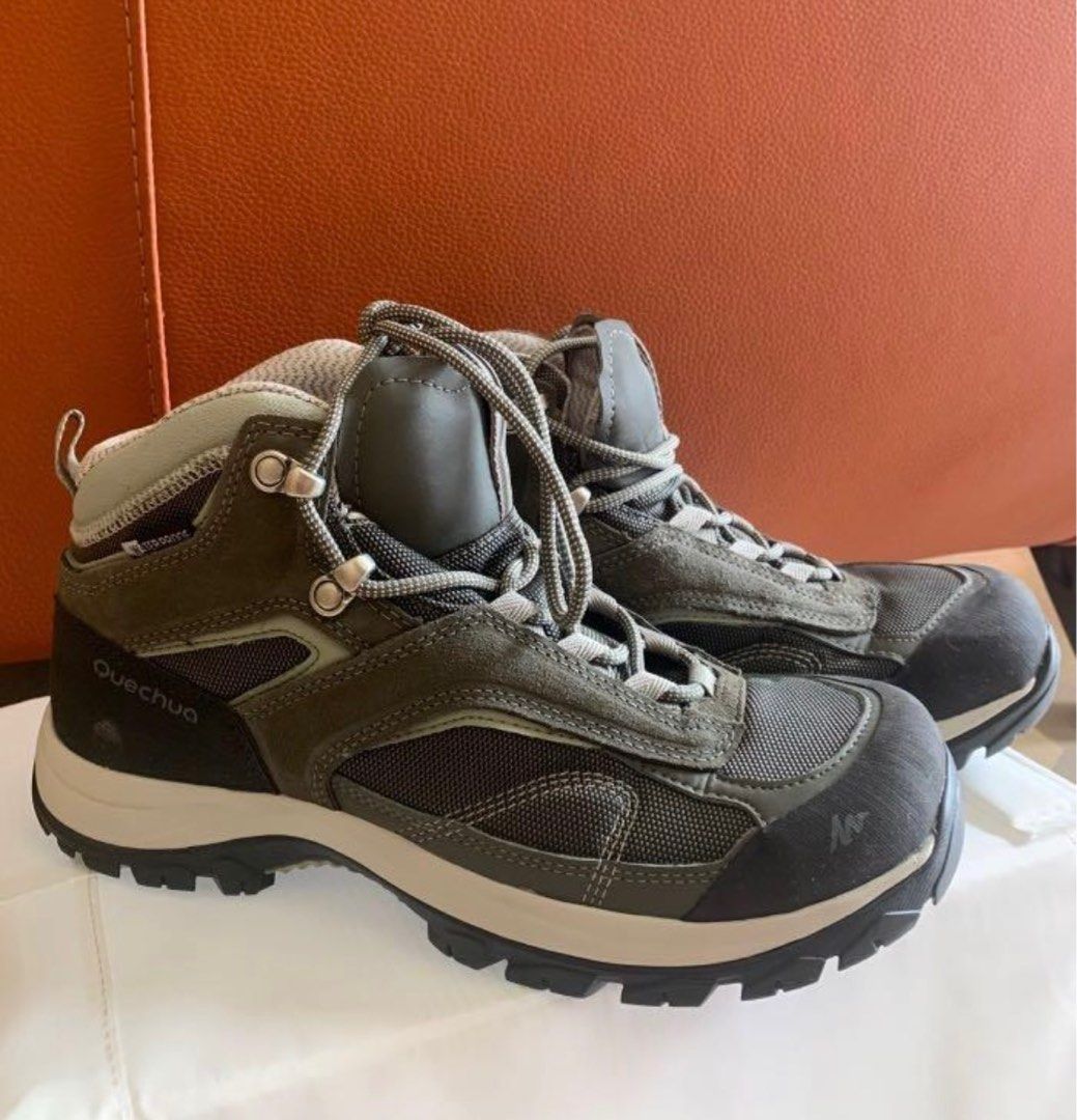 decathlon hiking boots, Women's Fashion, Footwear, Boots on Carousell