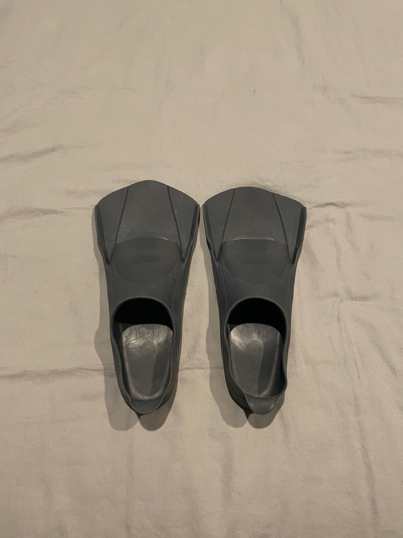 Decathlon Nabanji Training Fins 100, Sports Equipment, Sports & Games