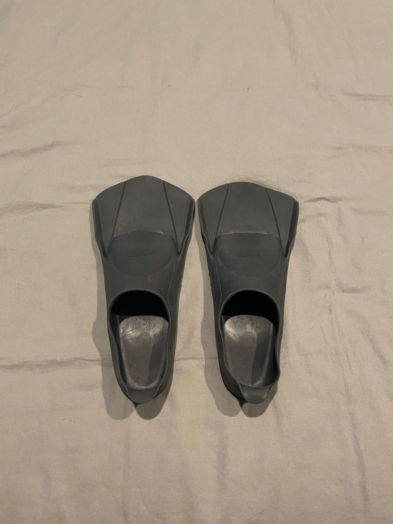 Decathlon Nabanji Training Fins 100, Sports Equipment, Sports & Games