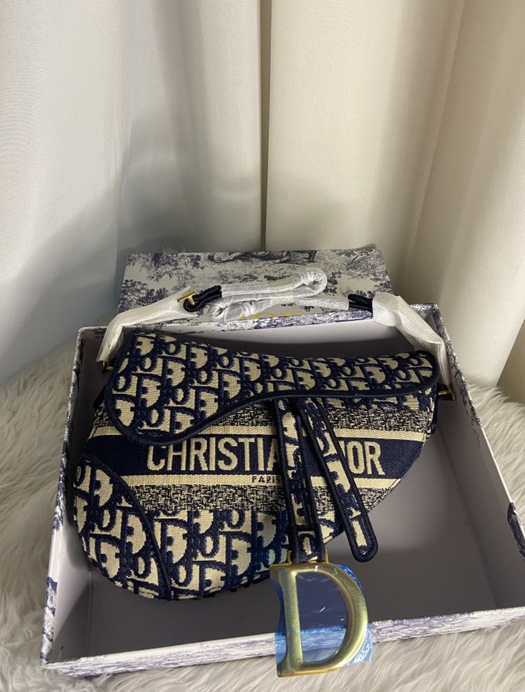 Dior saddle bag blue, Luxury, Bags & Wallets on Carousell