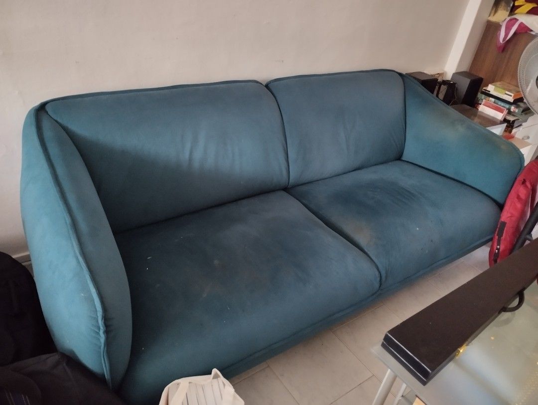 Give away free Sofa, Furniture & Home Living, Furniture, Sofas on Carousell