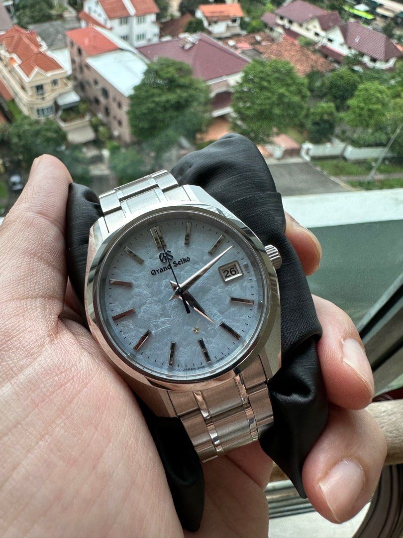 Grand Seiko - Sea of Clouds (111/2000), Luxury, Watches on Carousell