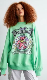 (Category: ) located in . Submitted by hypedclothing (Listing ID 1205885668, Image 1). Description: .