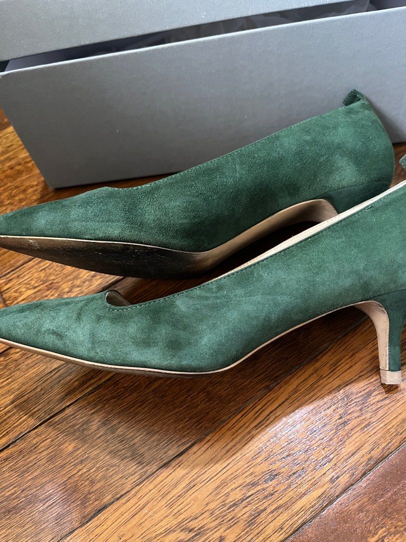 Green Everlane suede kitten heels 6.5 (Category: Heels) located in Quezon City. Submitted by jbbuen (Listing ID 1205972005, Image 3). Description: Green suede pumps with kitten heel. Size 6.5 and comes with box Last pic from web (when worn) Purchased from Everlane 4 years ago. Used but not abused. Stored properly. Rfs: spring cleaning.