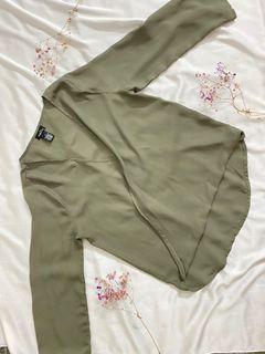 (Category: ) located in . Submitted by shopallthetimeee (Listing ID 1205867088, Image 1). Description: .