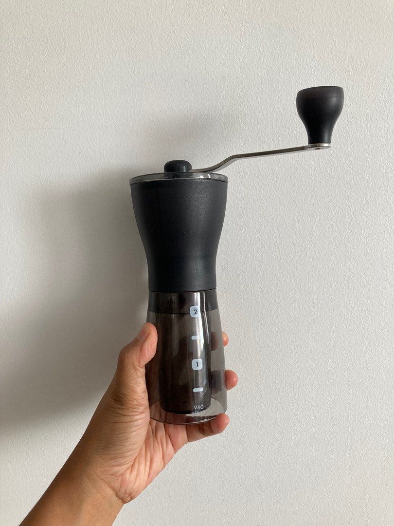 Hario Burr manual grinder, Furniture & Home Living, Kitchenware