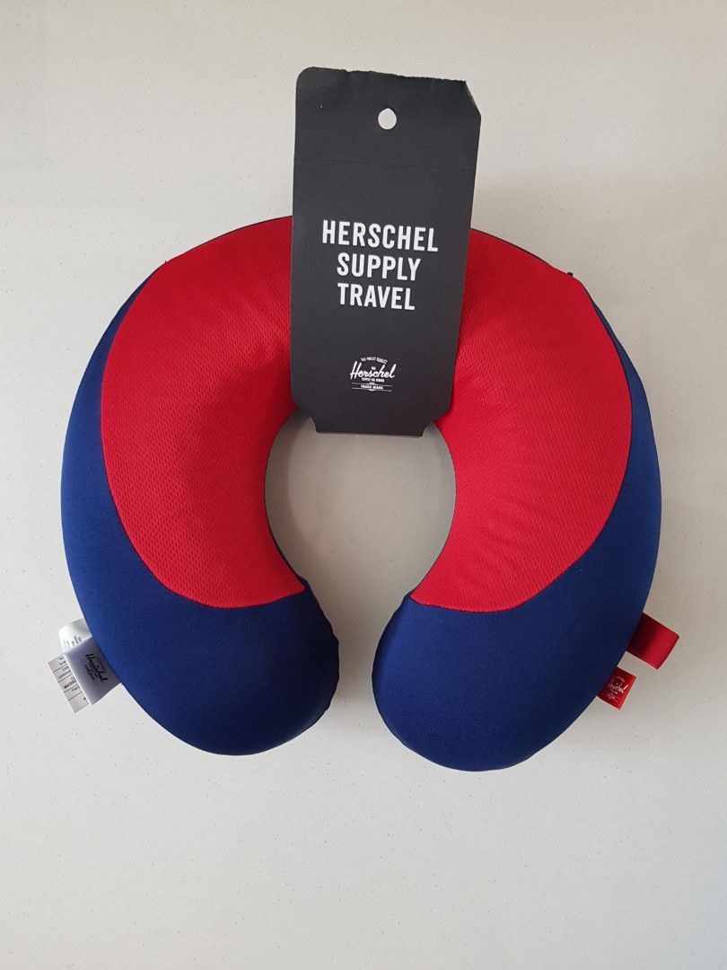 Herschel top inflatable pillow