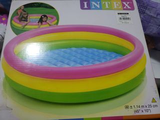 Intex ring pool