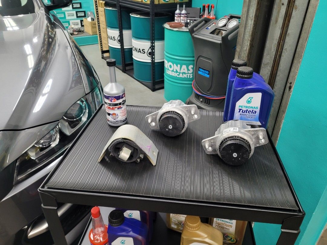 Jaguar FPace 2.0 Petronas Syntium 7000 DME 0W20 Fully Synthetic Engine