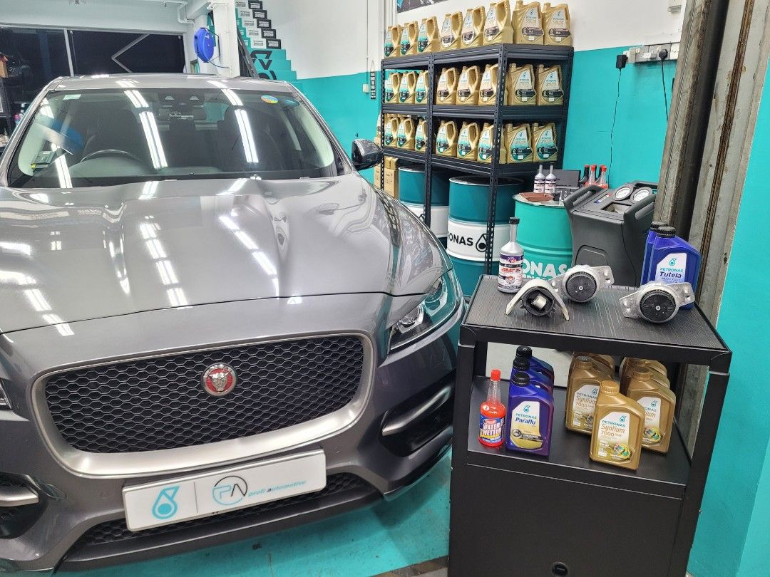 Jaguar FPace 2.0 Petronas Syntium 7000 DME 0W20 Fully Synthetic Engine