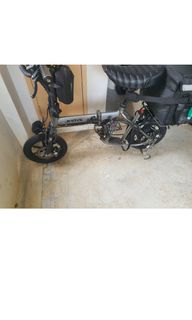 (Category: ) located in . Submitted by ahjo89 (Listing ID 1205940911, Image 1). Description: .