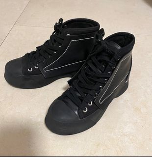 （分類：）位於 。 由 olympicooooo_2 提交（商品編號 1206061218，圖片 1）。簡介： 。