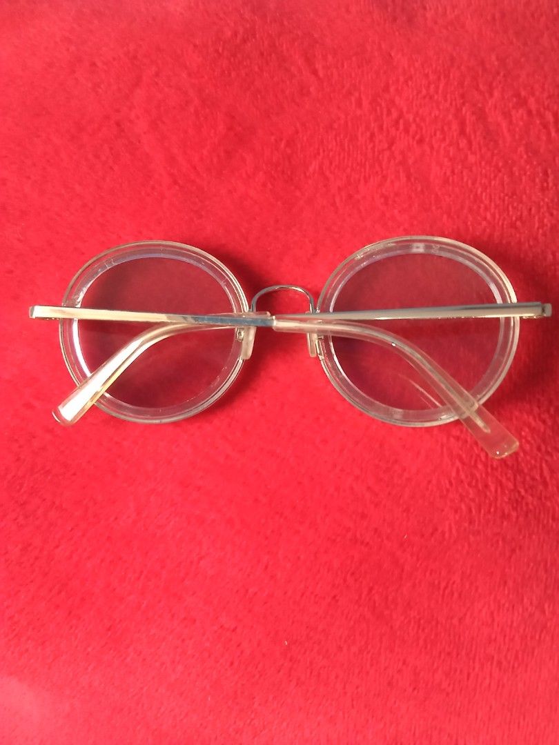 Kacamata Minisolife Made In China Fesyen Wanita Aksesoris Di Carousell