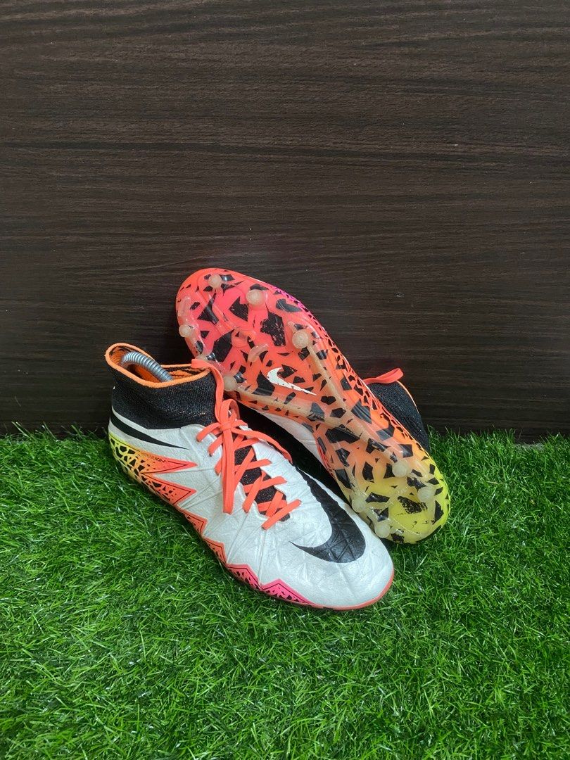 Kasut bola nike hypervanom acc