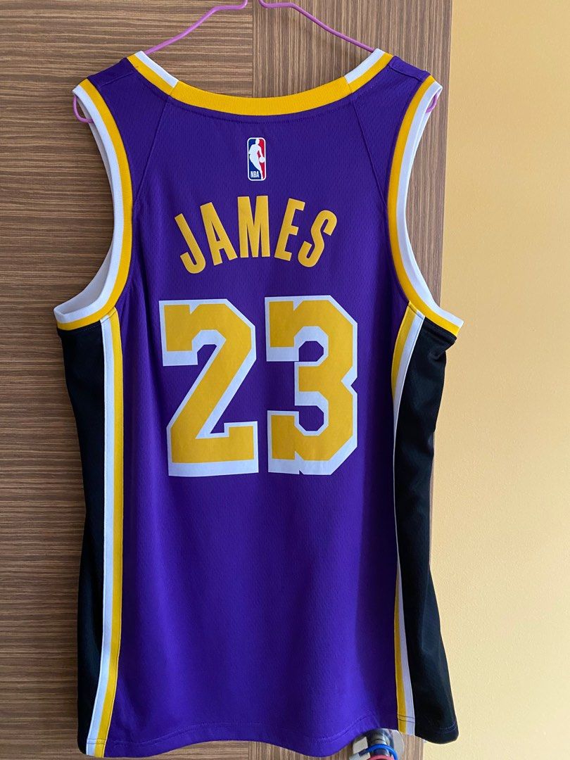 Lakers Lebron Jersey - Authentic, Men's Fashion, Activewear on Carousell