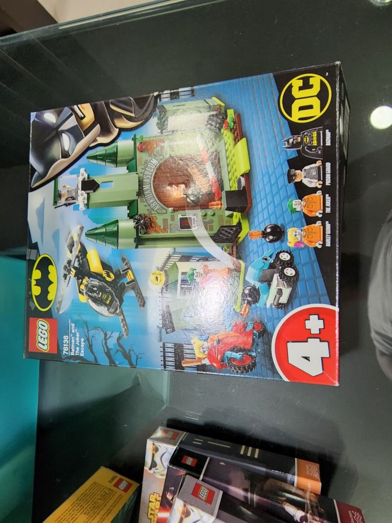 LEGO DC Batman: Batman and The Joker Escape 76138 Building Kit (171  Pieces), Hobbies & Toys, Toys & Games on Carousell