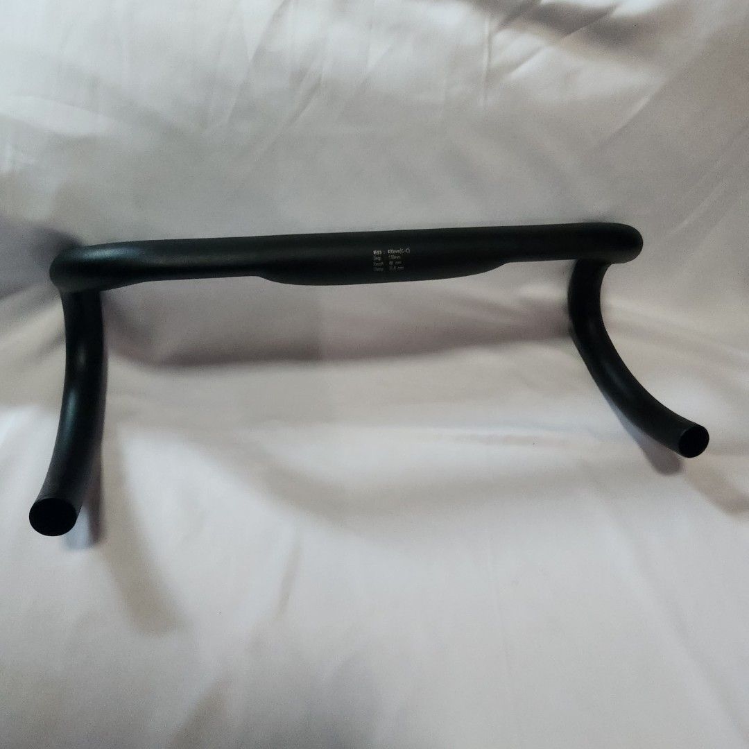 Level Nine handlebar (40cm), Sports Equipment, Bicycles & Parts, Parts