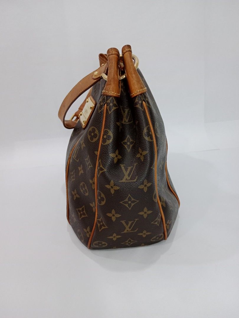 Louis Vuitton Galleria MM Monogram bag, Luxury, Bags & Wallets on Carousell