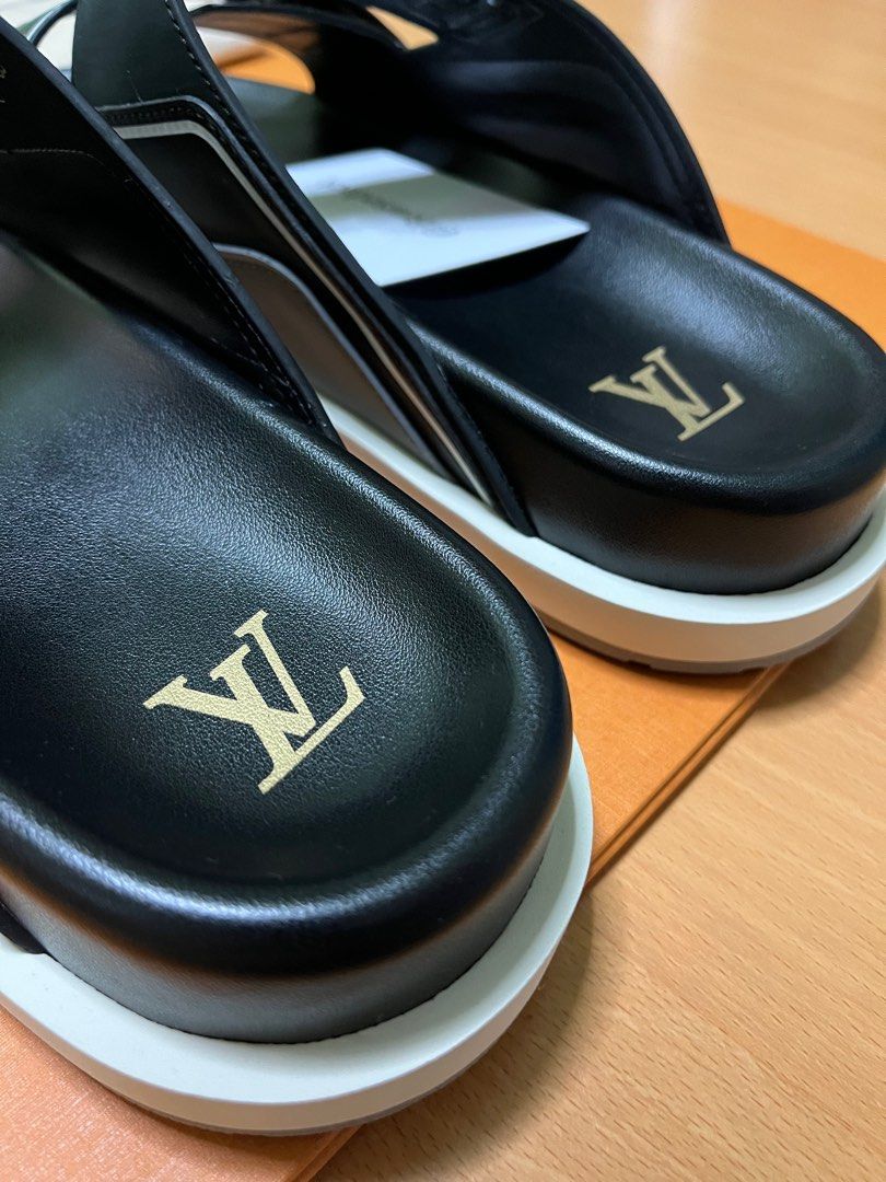 Louis vuitton lv trainer mule, Men's Fashion, Footwear, Flipflops and  Slides on Carousell