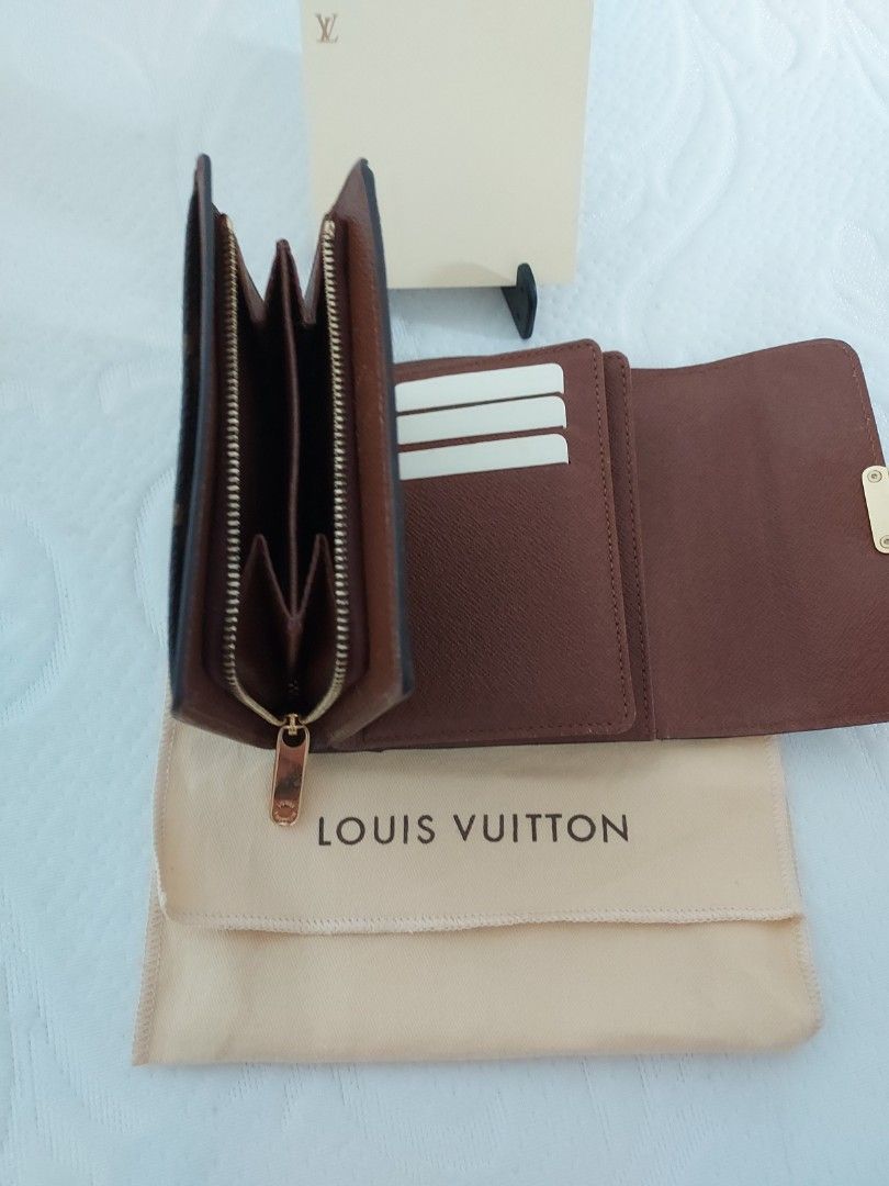 Louis Vuitton Louis Vuitton Red Epi Leather Portefeuille Joey