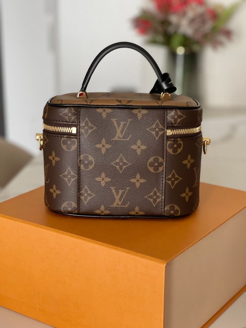 Vanity Case PM Monogram Canvas - Handbags