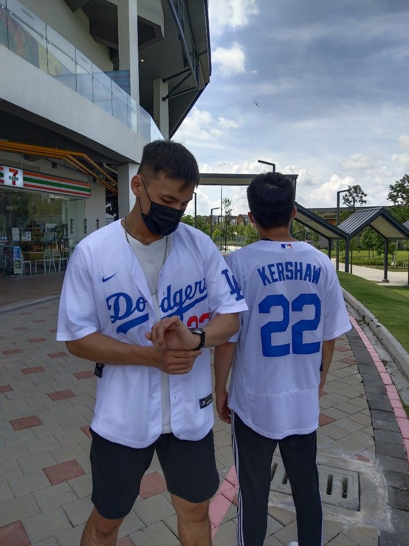 MLB DODGERS BASEBALL WHITE JERSEY, Men's Fashion, Activewear on