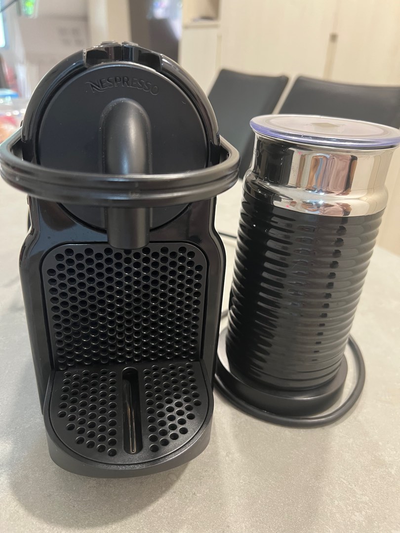 Nespresso Inissia Coffee Machine with milk frother, Furniture & Home