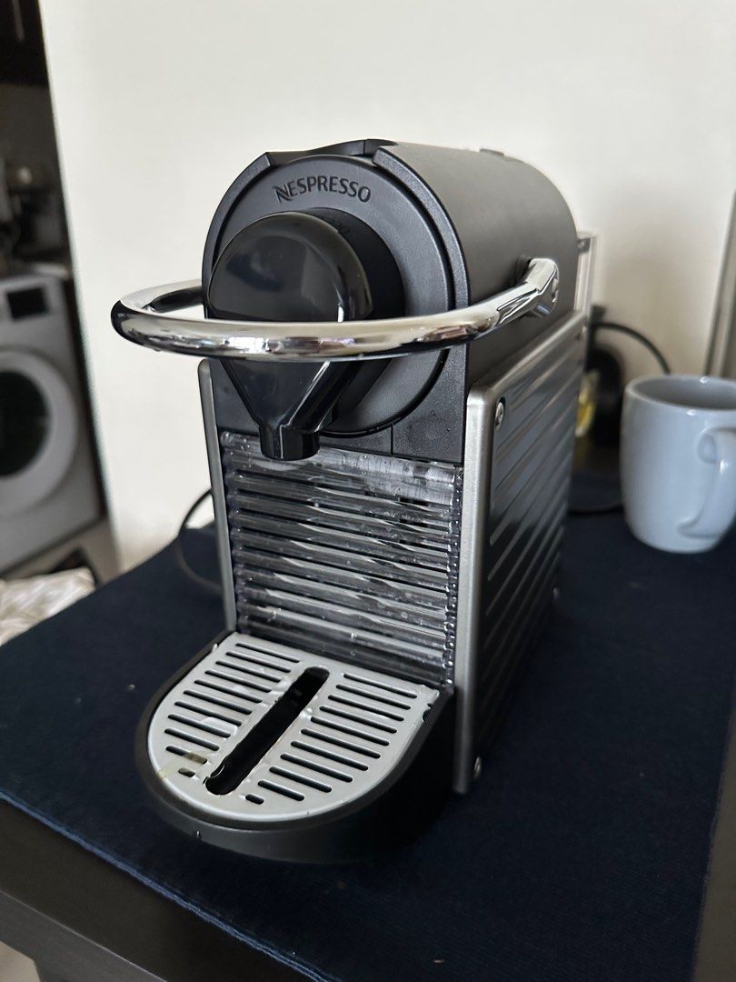 Nespresso Pixie, TV & Home Appliances, Kitchen Appliances, Coffee