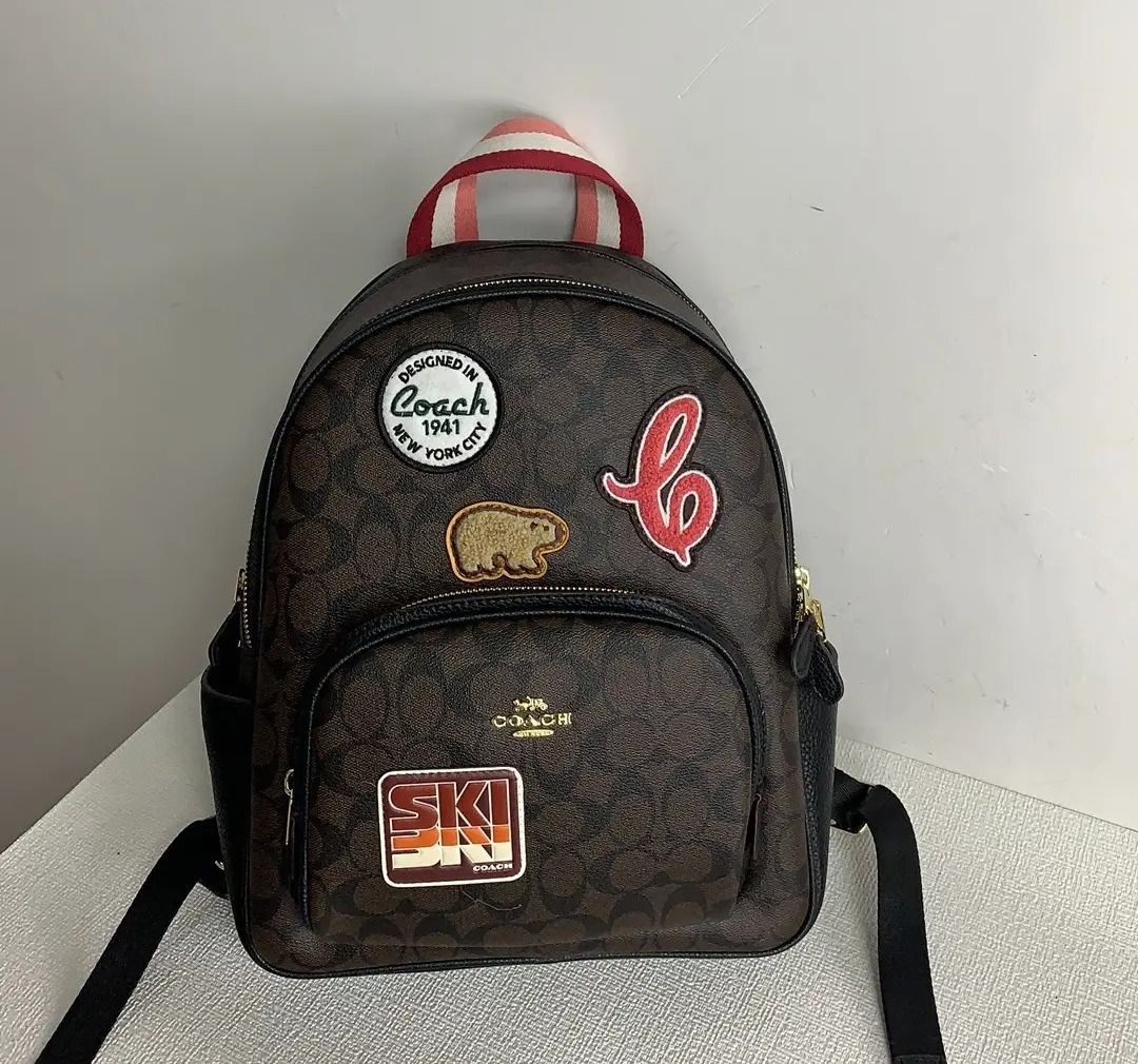 New Coach Original Limited Edition Court Backpack In Signature Canvas With Ski Patches Backpack For Women Come With Complete Set Suitable for Gift
