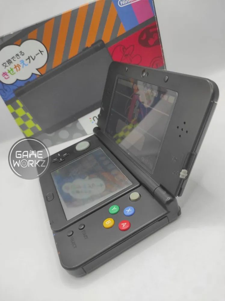 NEW Nintendo 3DS BLACK きせかえプレート - 携帯用ゲーム本体
