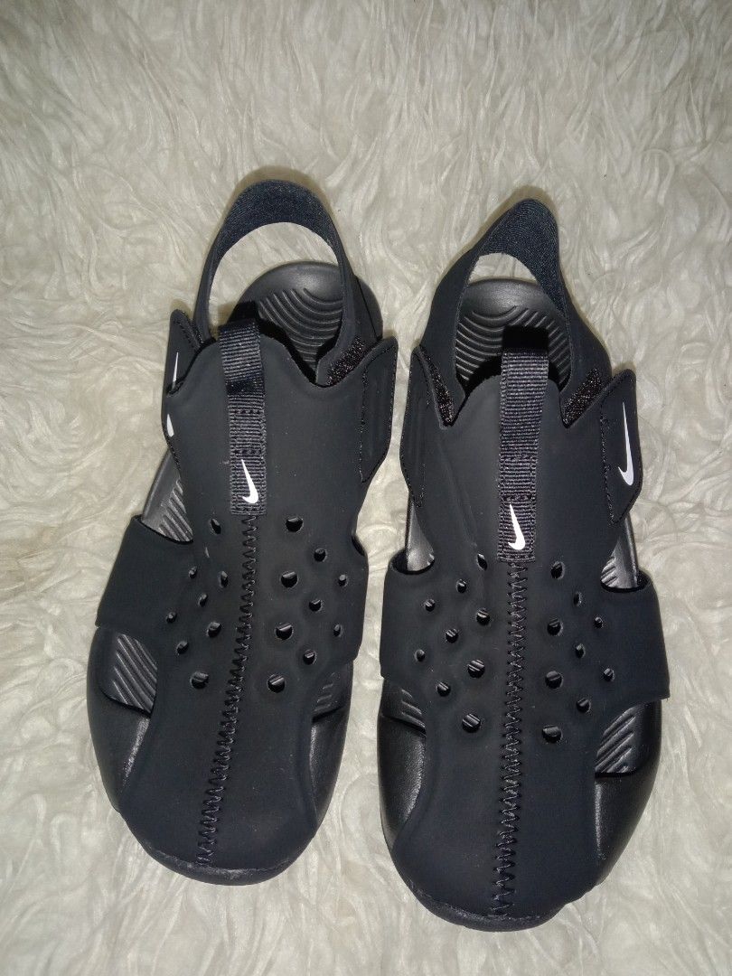 Nike Made in Indonesia 20 cm, Babies & Kids, Others on Carousell