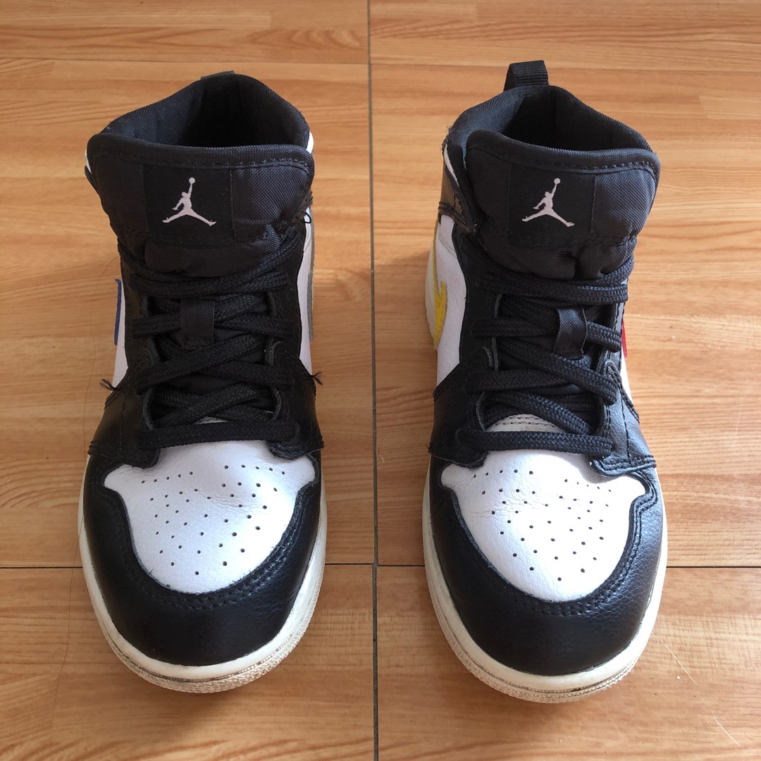 jordan 12 retro twist footlocker
