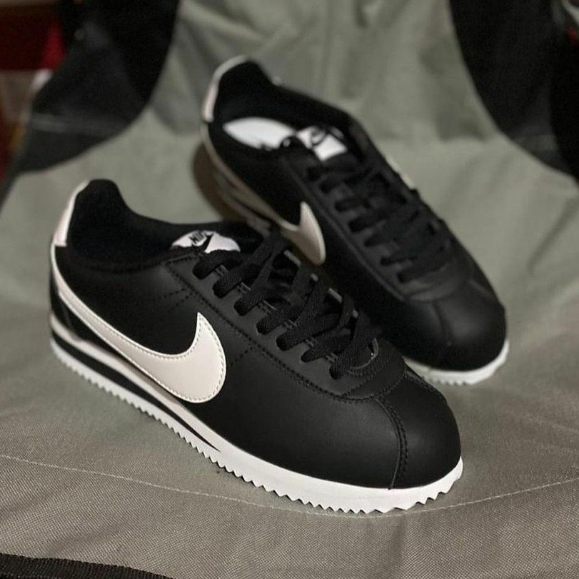 nike cortez leather black and white