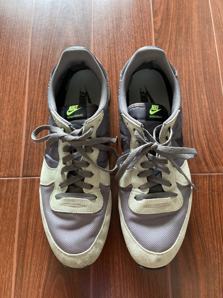 internationalist grey